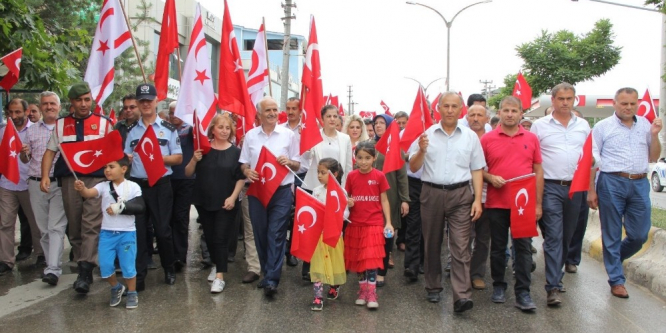 Kaynarca, 15 Temmuz şehitleri için yürüdü