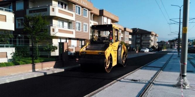 Akçaray’ın geçtiği yollar asfaltlanıyor
