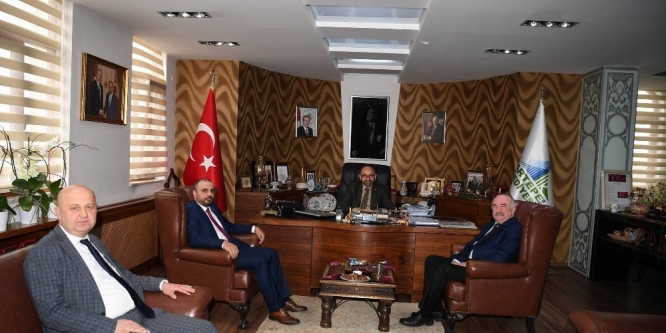 Kartepe’de buluşan il başkanlarından 3. üniversite vurgusu