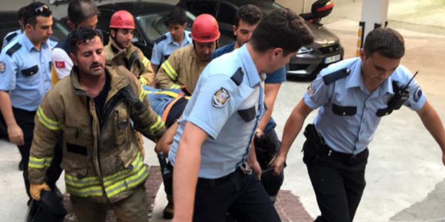 4'ncü kattan düşen kişiyi itfaiye kurtardı!