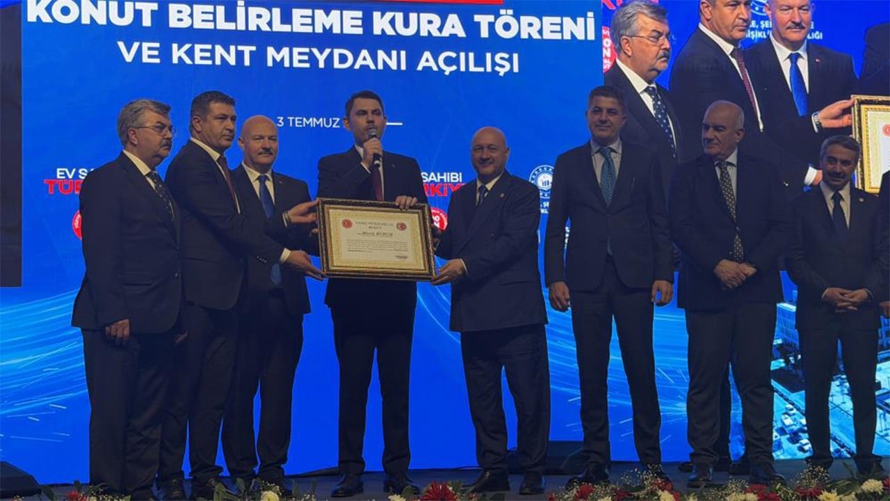 5 bin 41 sosyal konut sahiplerini buldu Adıyaman yıkıldığı yerden doğruldu