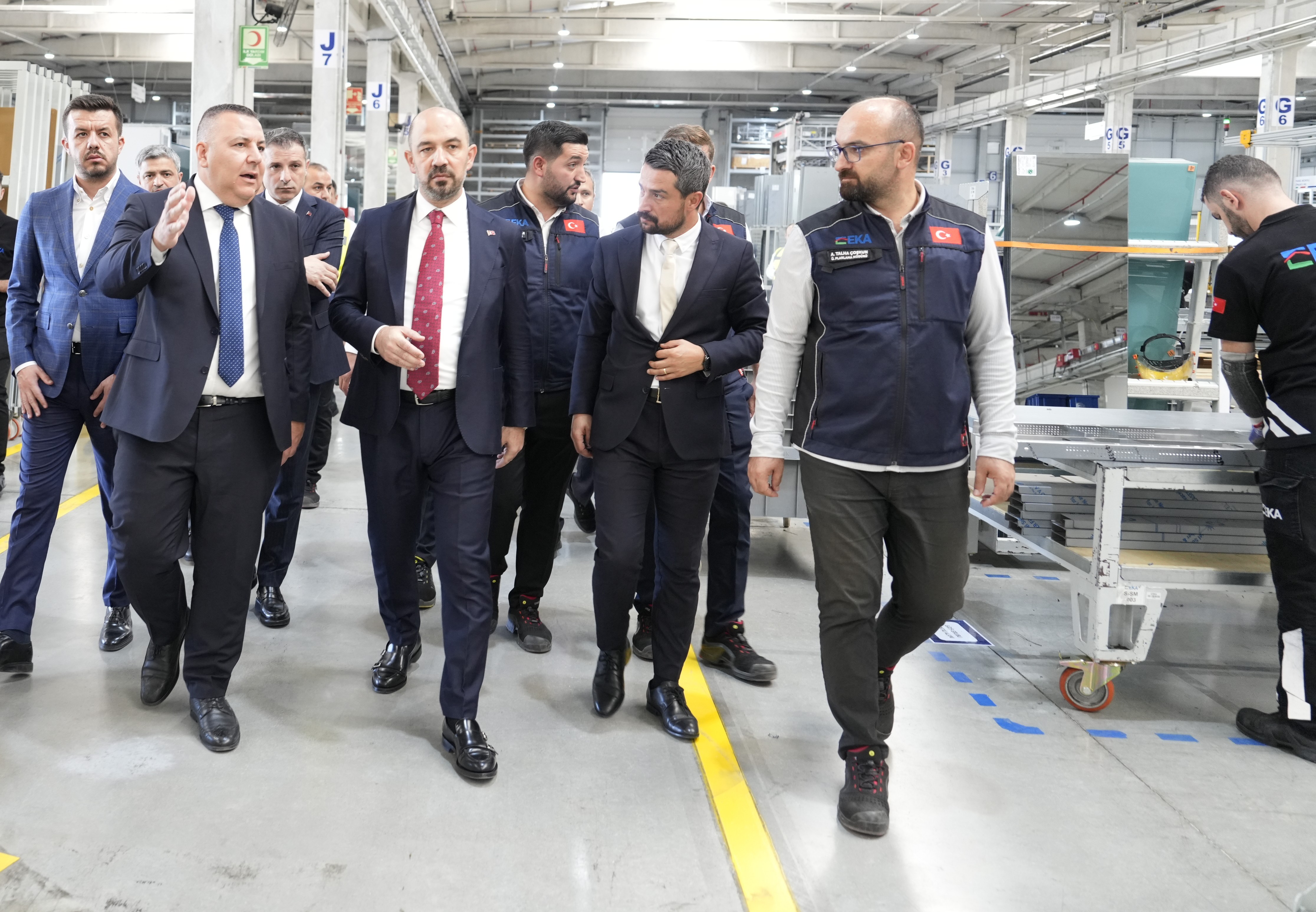 5 bin üretim kapasitesine ulaşan Emlak Konut Asansör, Afrika'ya ilk ihracatını gerçekleştirdi