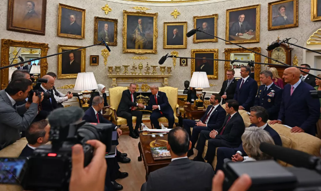 5 dakika için yalvarıyoruz diyen ahlaksızlar.. Şimdi de…