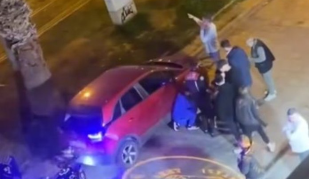 5. kattan düşen gencin hayatını otomobil kurtardı