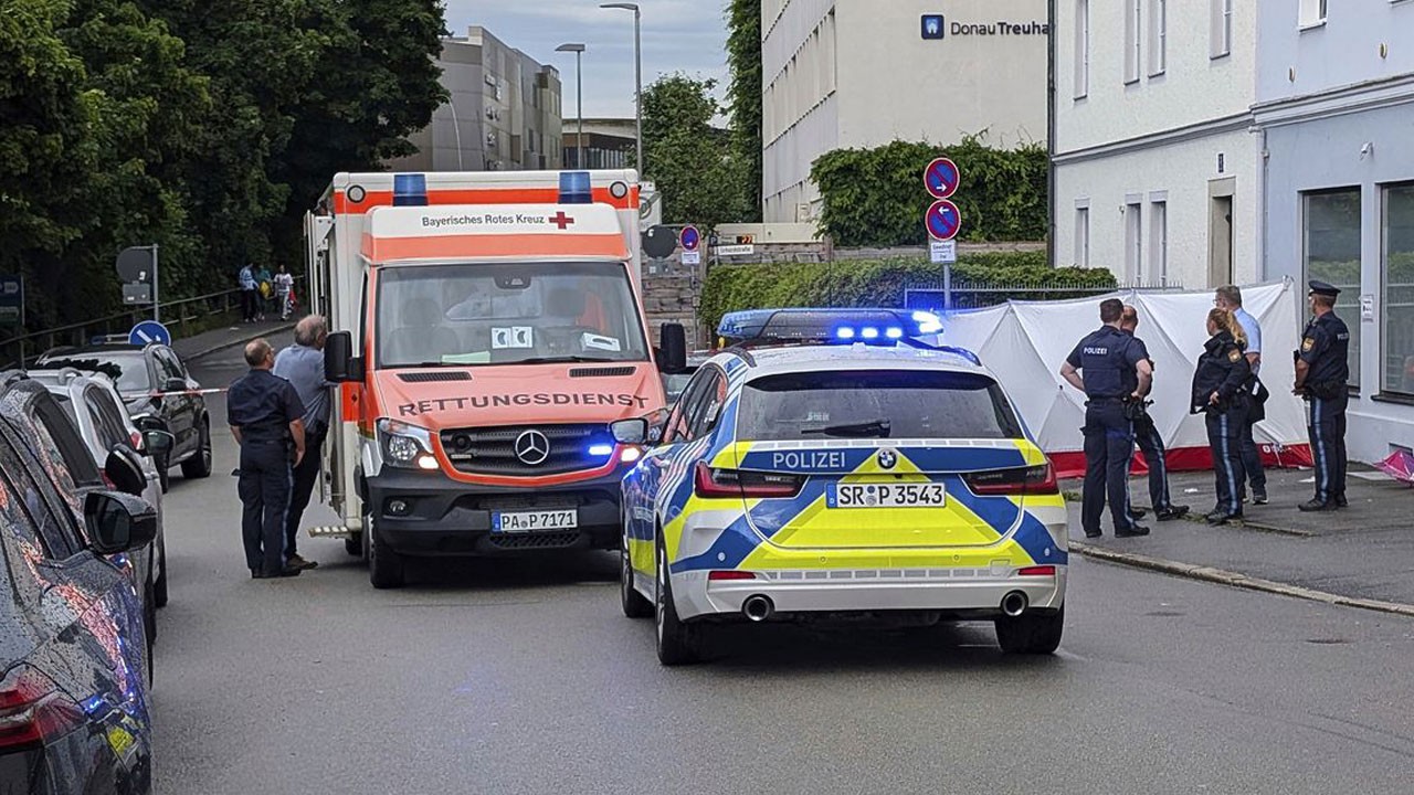 5 kişi yaralandı! Yayaların üzerine araç sürdü