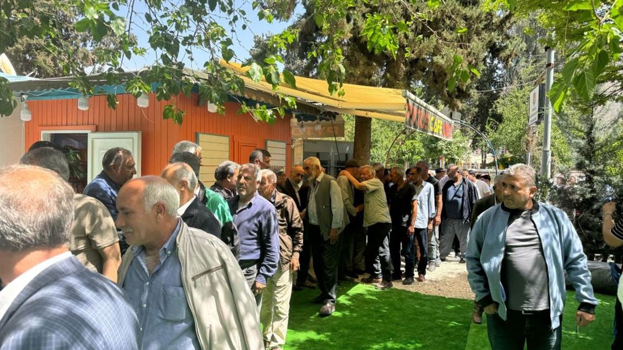 5 kişi yaralanmıştı... Kanaat önderleri araya girdi, barış sağlandı