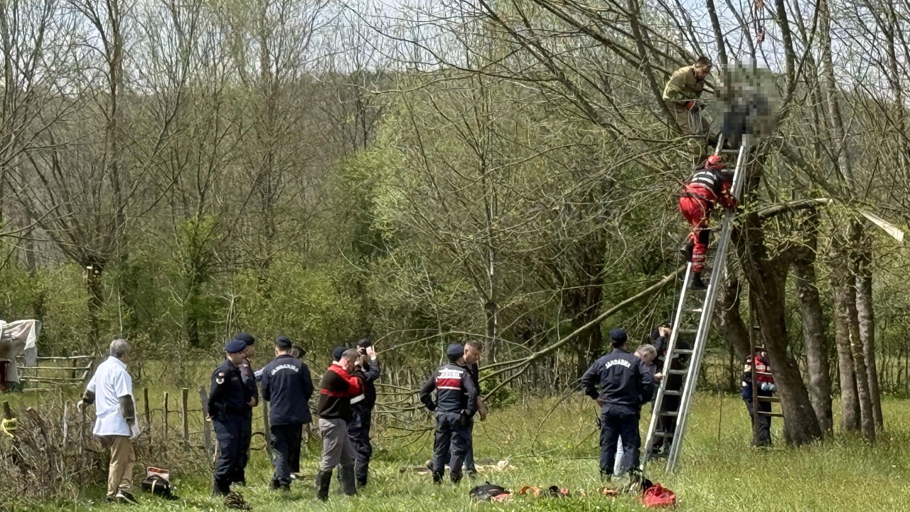 5 metre yüksekte kalp krizi geçirdi