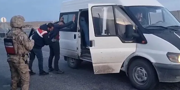 5 milyonluk külçe altınla böyle yakalandı