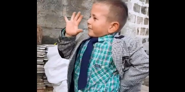 5 yaşında muhtar adaylığını açıkladı! İşte en sevimli siyasetçi