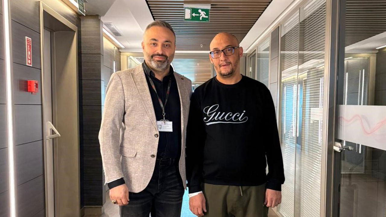 5 yılın ardından yeniden yürüdü! Cezayirli tır şoförü Türkiye’de şifa buldu