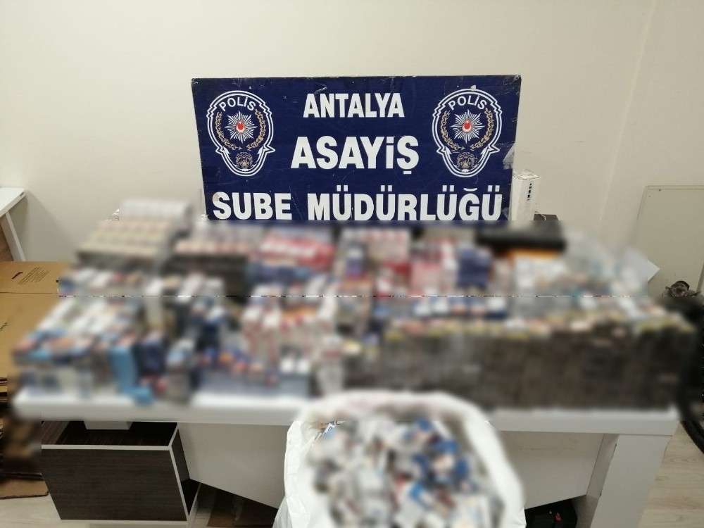 50 bin lira değerinde sigara çalan hırsızlar kaçamadı 