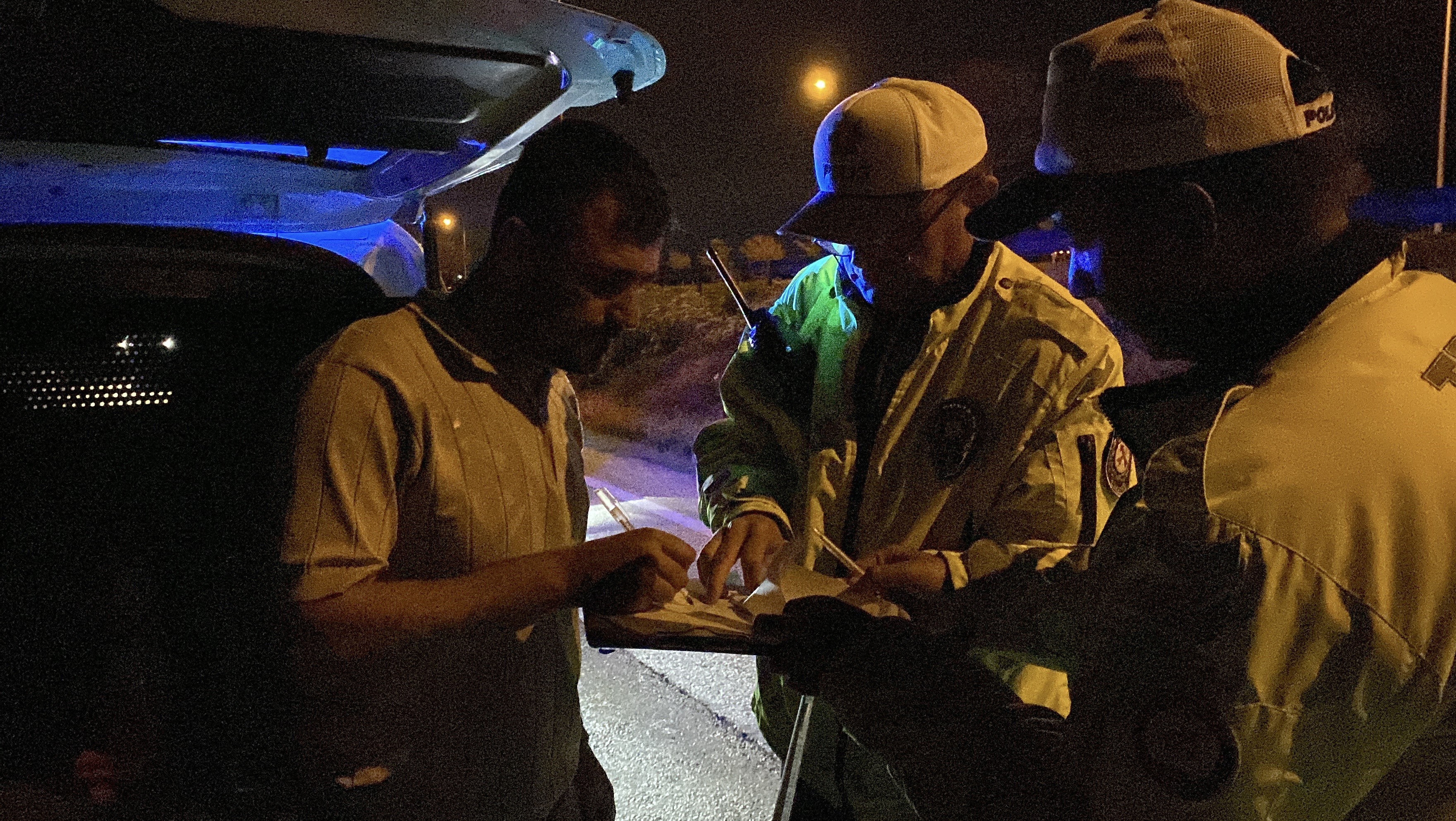 50 kilometre kaçan alkollü sürücü polislerden bakın ne istedi?