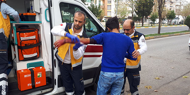 50 lira için gözünü kırpmadan bıçakladı