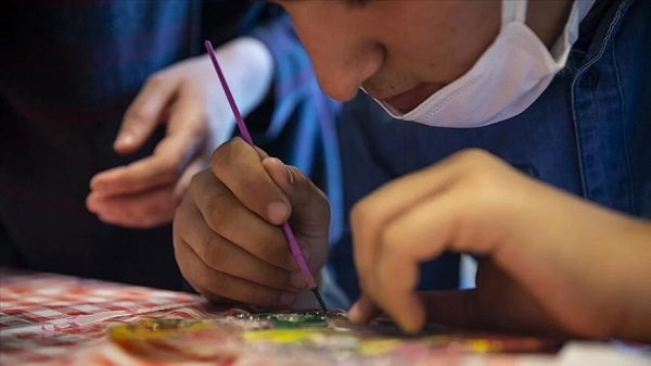 50 yıl sonra 2 çocuktan 1’i otizmli olabilir!