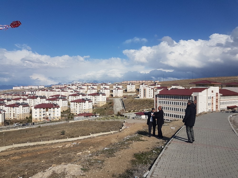 50 yıldır uçurtma uçuruyor 