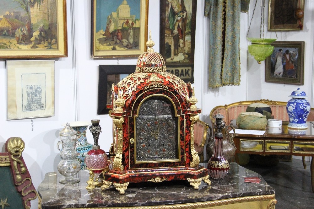 500 bin dolarlık ’saray saati’ görücüye çıktı 