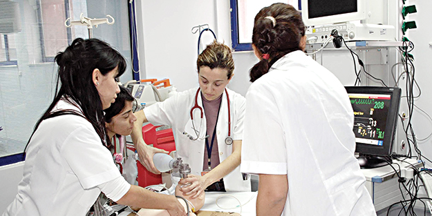 500 bin hemşire ihtiyacı var