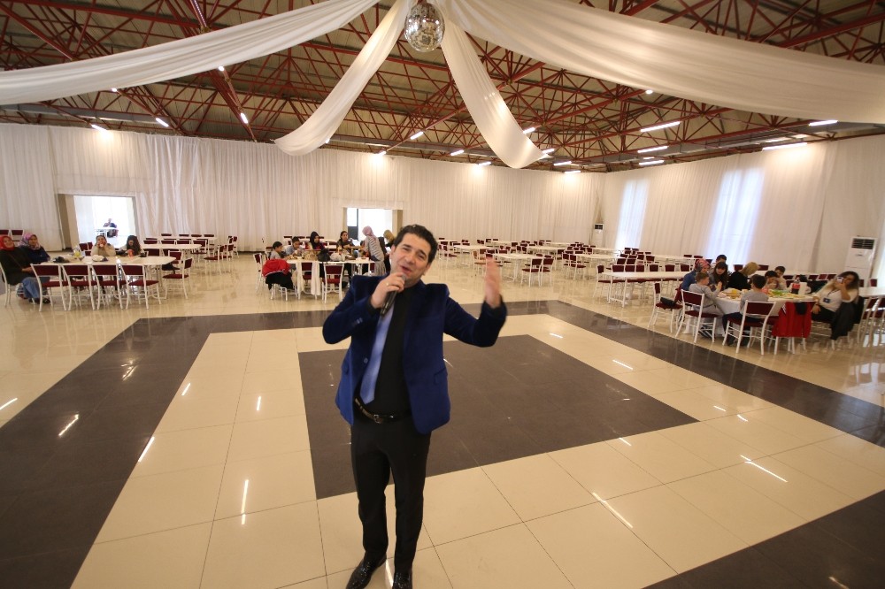 500 kişi davet edildi, virüs sebebiyle 15 kişi katıldı 