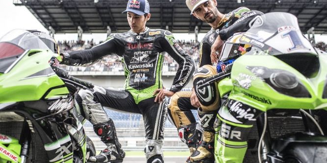 Kenan Sofuoğlu ve Toprak Razgatlıoğlu zirveyi kovalayacak