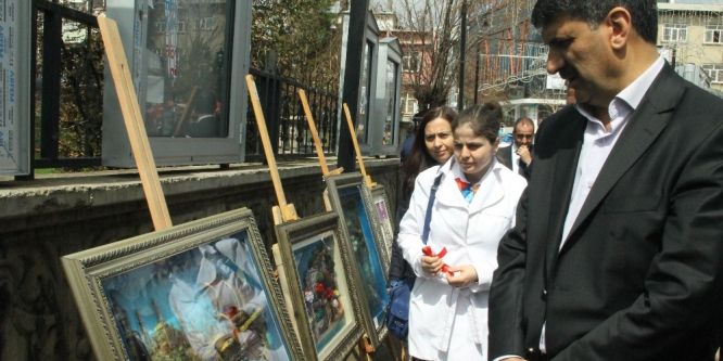 Bingöl’de kursiyerin el emekleri sergilendi