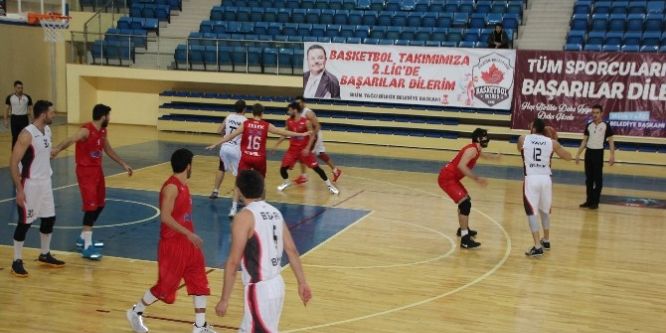 TB2L temsilcisi Bilecik Belediyesi Basketbol Kulübü son sıraya demir attı