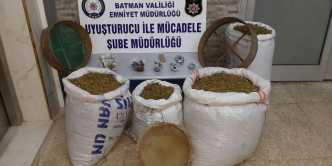 34 kilo 100 gram esrar ele geçirildi