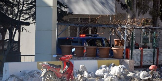 Vahşi cinayetin şüphelileri adliyeye sevk edildi