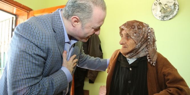 Başkan Özgökçe’den Yaşlılar Günü mesajı