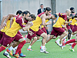 Ujfalusi veda ediyor!