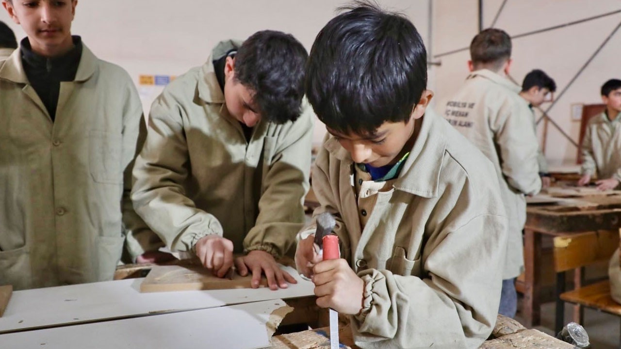 53 milyon TL ciro! Meslek liseleri fabrikaya dönüştü