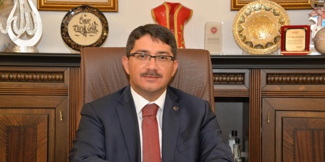 Parkta spor yapan kadınlara özel eğitmen