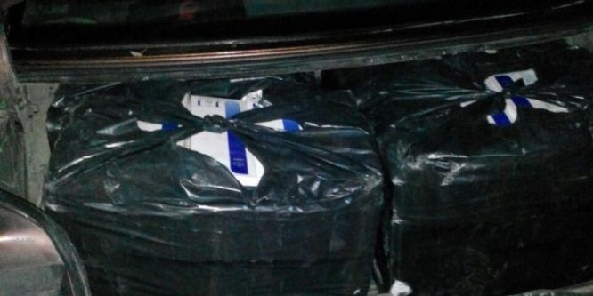 6 bin 700 paket kaçak sigara ele geçirildi