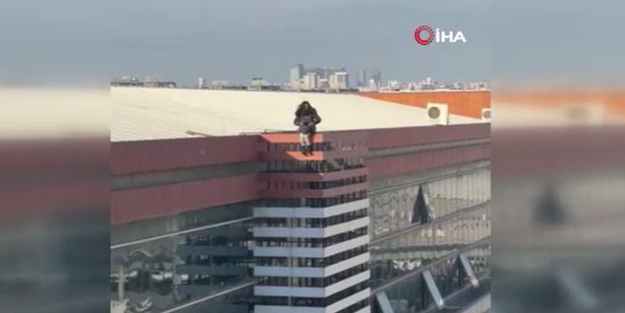 54 yaşındaki kadın intihar etti! Dehşete düşüren anlar saniye saniye kamerada