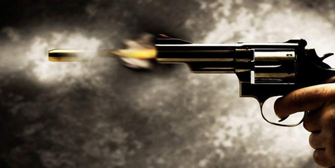 Polislere ateş açan 4 kişi tutuklandı