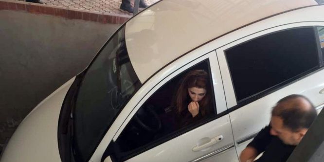 Kadın sürücü ortalığı birbirine kattı