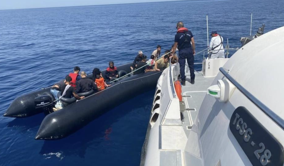 56 göçmen kurtarıldı