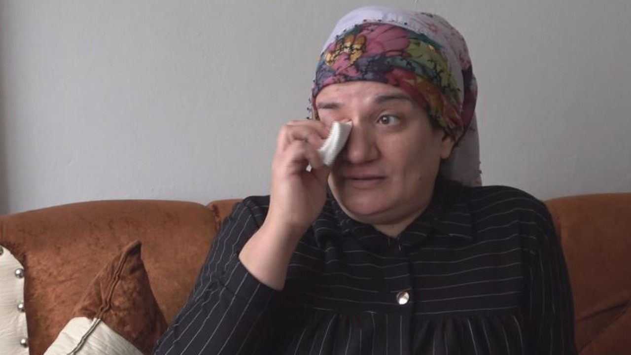 56 saat boyunca enkaz altında kalan afetzede, gördüğü rüyayı gözyaşlarıyla anlattı: O zat, bana yiyecek getiriyordu! Hastanede “Sofradan yeni kalkmış gibisin” demişler