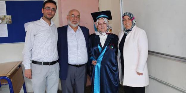 56 yaşında liseden mezun oldu yeni hedefi üniversite!