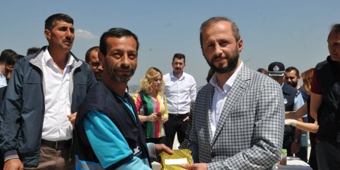 İzmit Belediyesinde toplu doğum günü kutlaması
