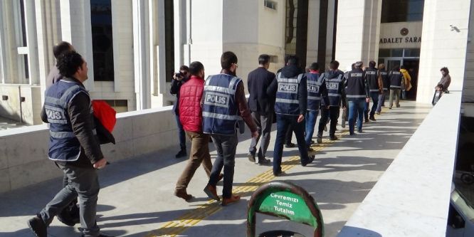 FETÖ üyesi 14 iş adamı adliyeye sevk edildi