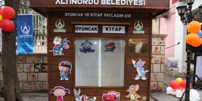 Çocuklara 3 bin 500 kitap