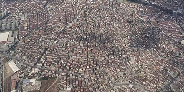 57 ili geride bıraktı! Türkiye'nin en kalabalık ilçesi belli oldu