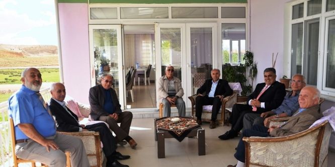 Başkan Özgüven’den huzur evine ziyaret