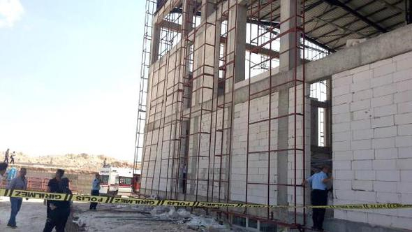 Konya’da inşaat iskelesi çöktü: 1 ölü