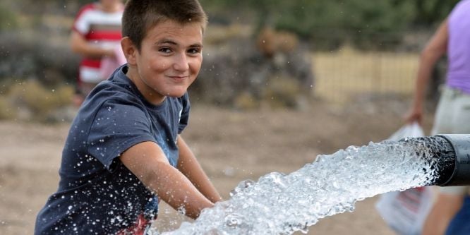 İZSU, yedi ilçeye 17 kuyu daha açıyor