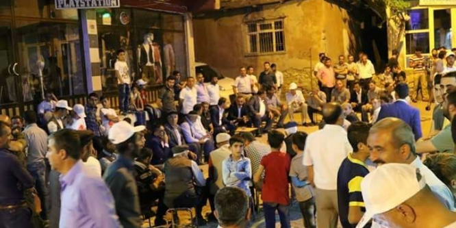 Pervari’de binlerce kişi milli irade için sokaklara döküldü