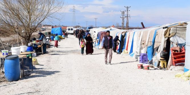 Tarım işçilerine giyecek ve gıda yardımı yapıldı