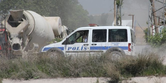 Polisle silahlı saldırganlar arasında nefes kesen kovalamaca