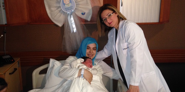 58cm uzunluğunda normal doğumla dünyaya geldi