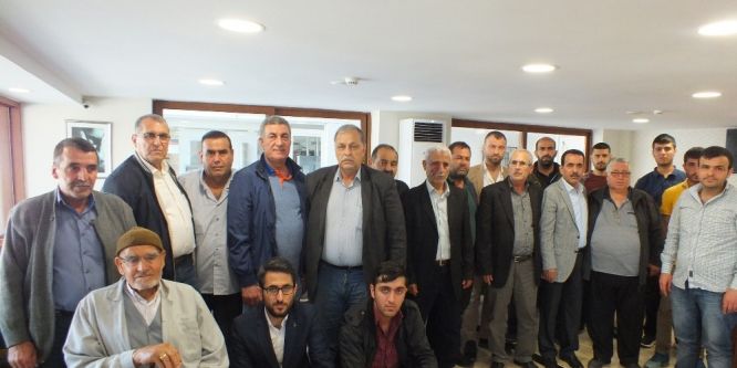 Husumetli aileler barış yemeğinde buluştu